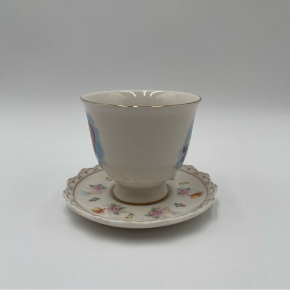 Disney Parks Exclusive Alice in Wonderland Coffee Cup Tea Mug & Saucer - Picture 3 of 12